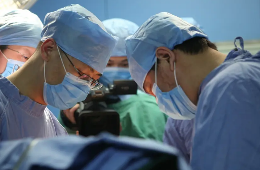 神经外科患者术后常见并发症有哪些，如何护理？(图1)